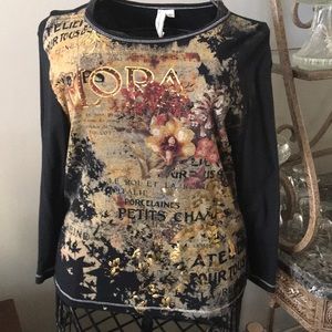 Susan Lawrence large top shirt gold black